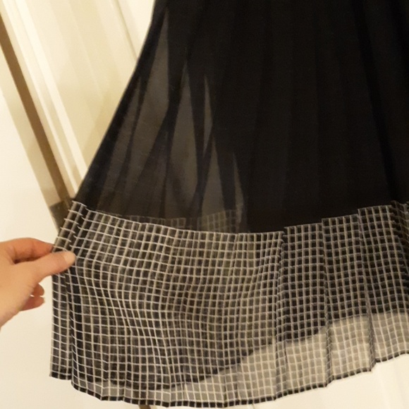 Halogen Women's Black, White & Blue Dress. - Picture 4 of 8